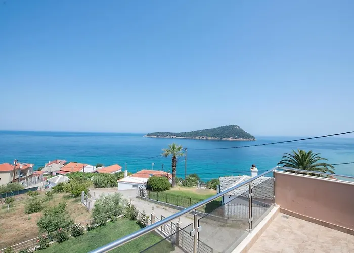 Mond Sea View