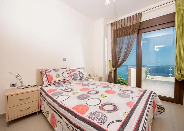 Mond Sea View Apartamento Koinira