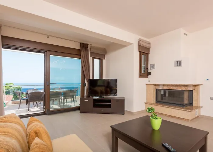 Mond Sea View Lejlighed Kinira